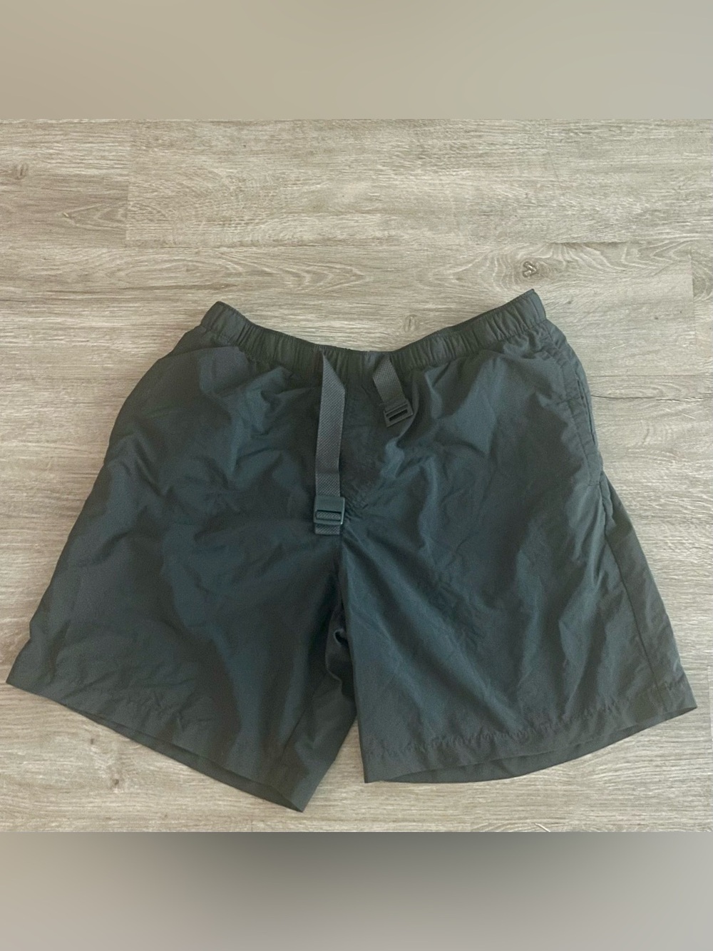 Columbia PFG Backcast III Water Shorts Men's Medium Gray 8" Inseam Swim Trunks